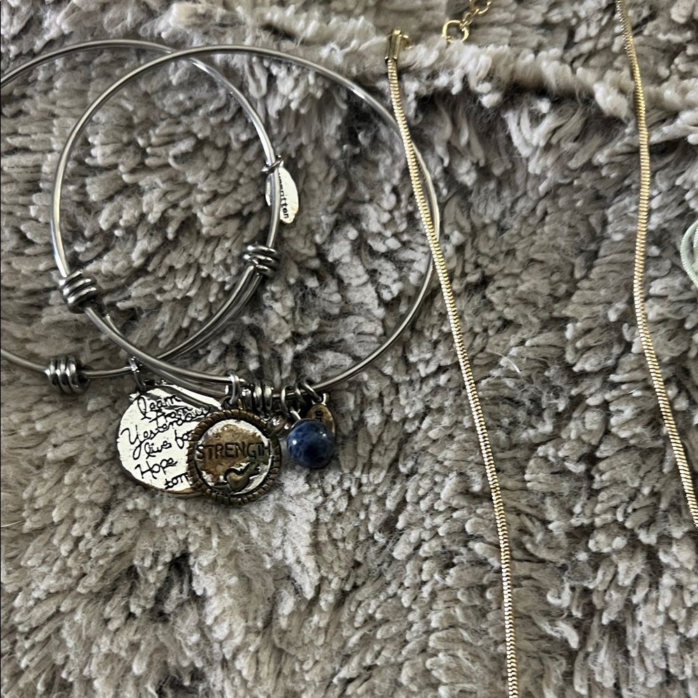 5/$10 item Colorful Beaded Bracelets and Necklaces - Picture 3 of 3